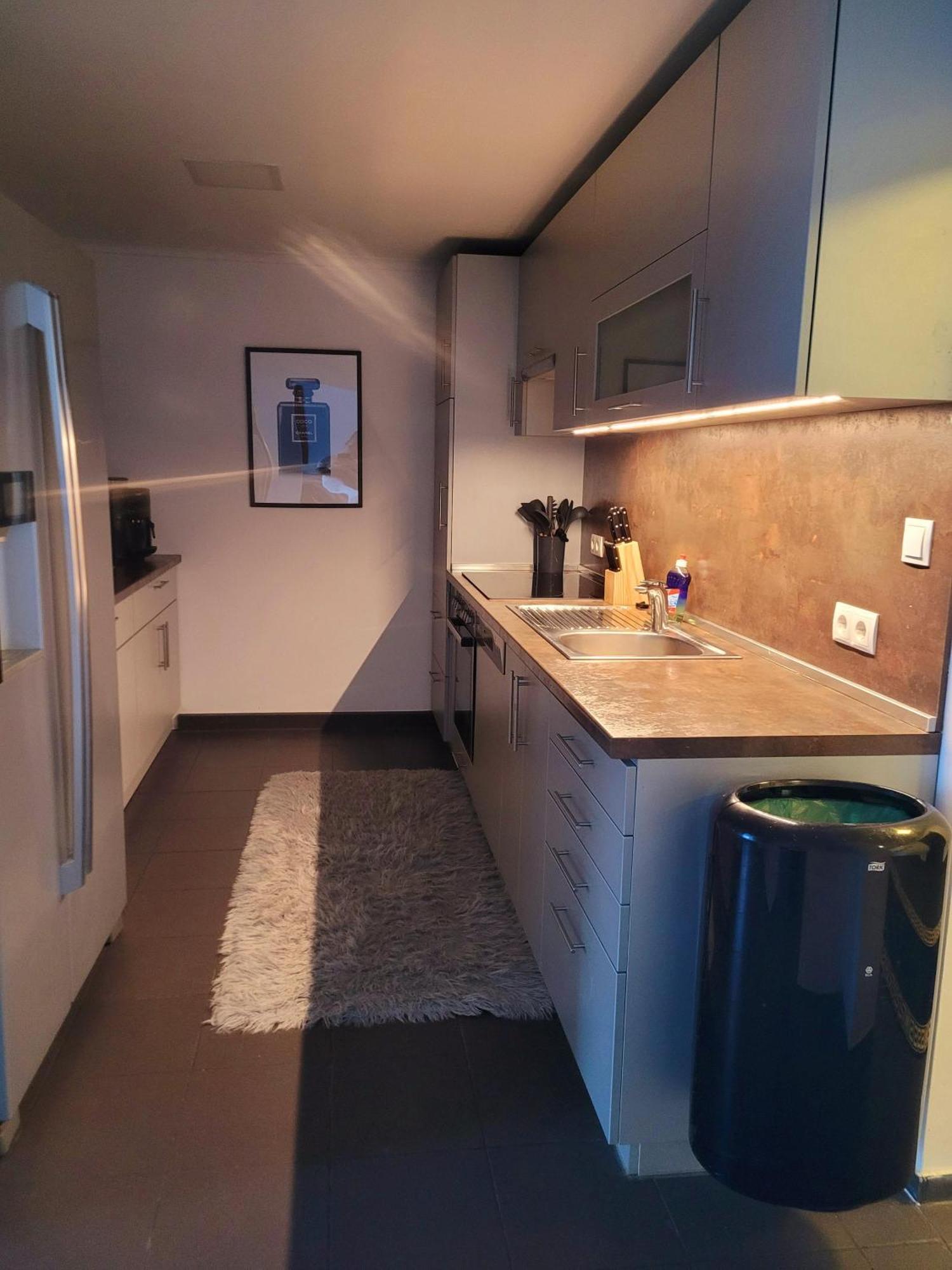 Sabrina Apartment *